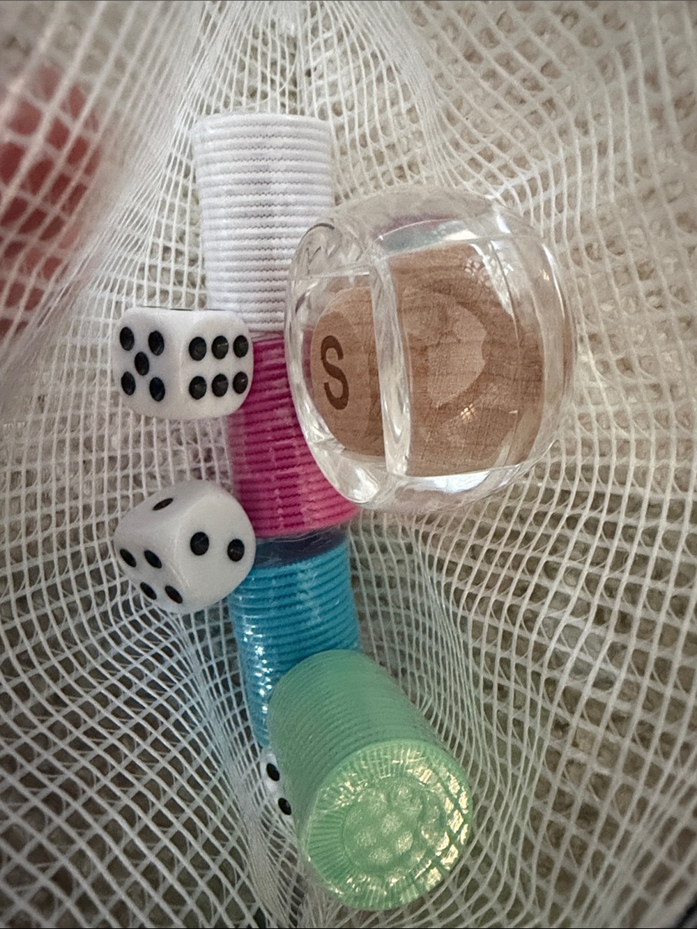 Pink Mahjong Tile Set with Carry Pouch - Picture 3 of 4